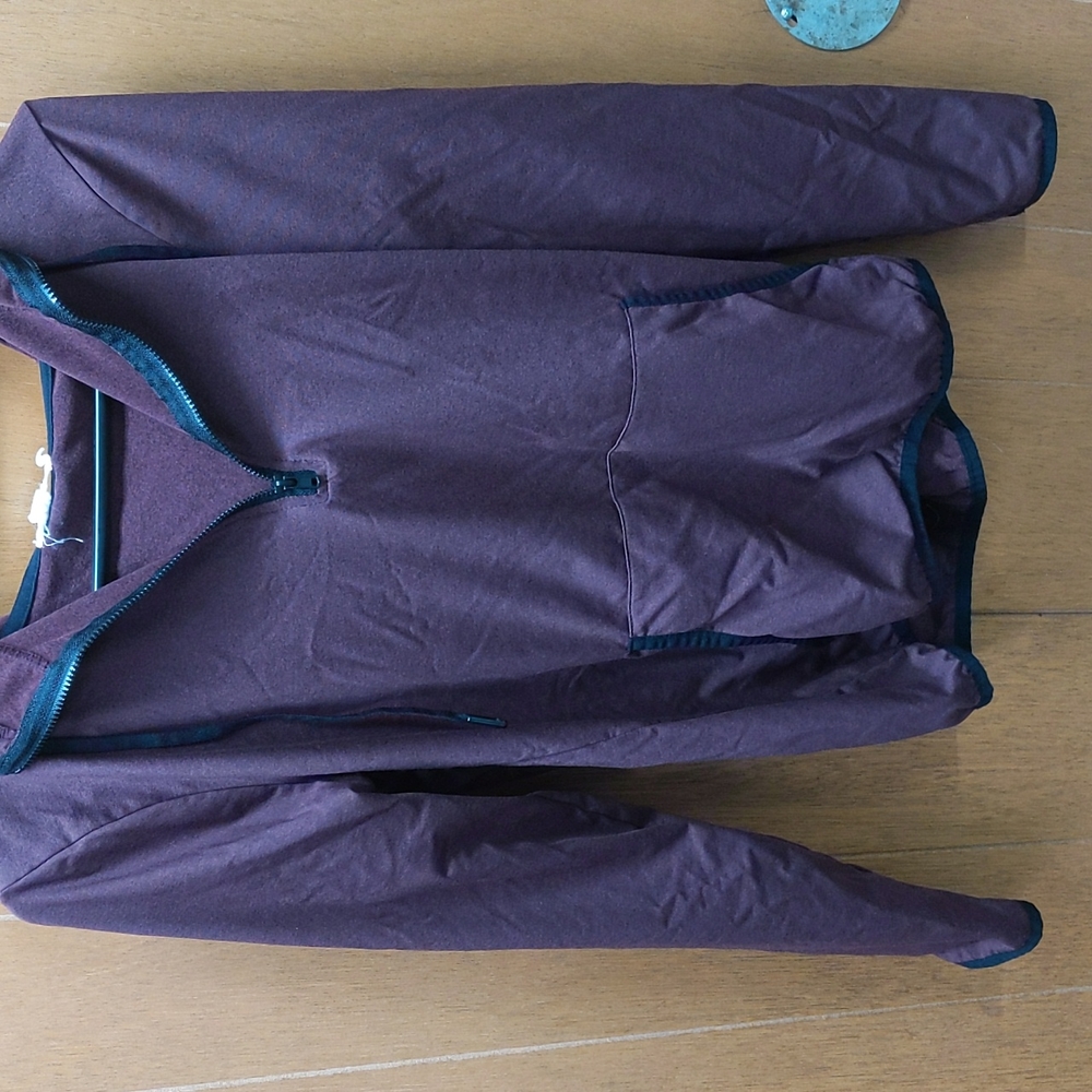 Threads 4 Thought pullover